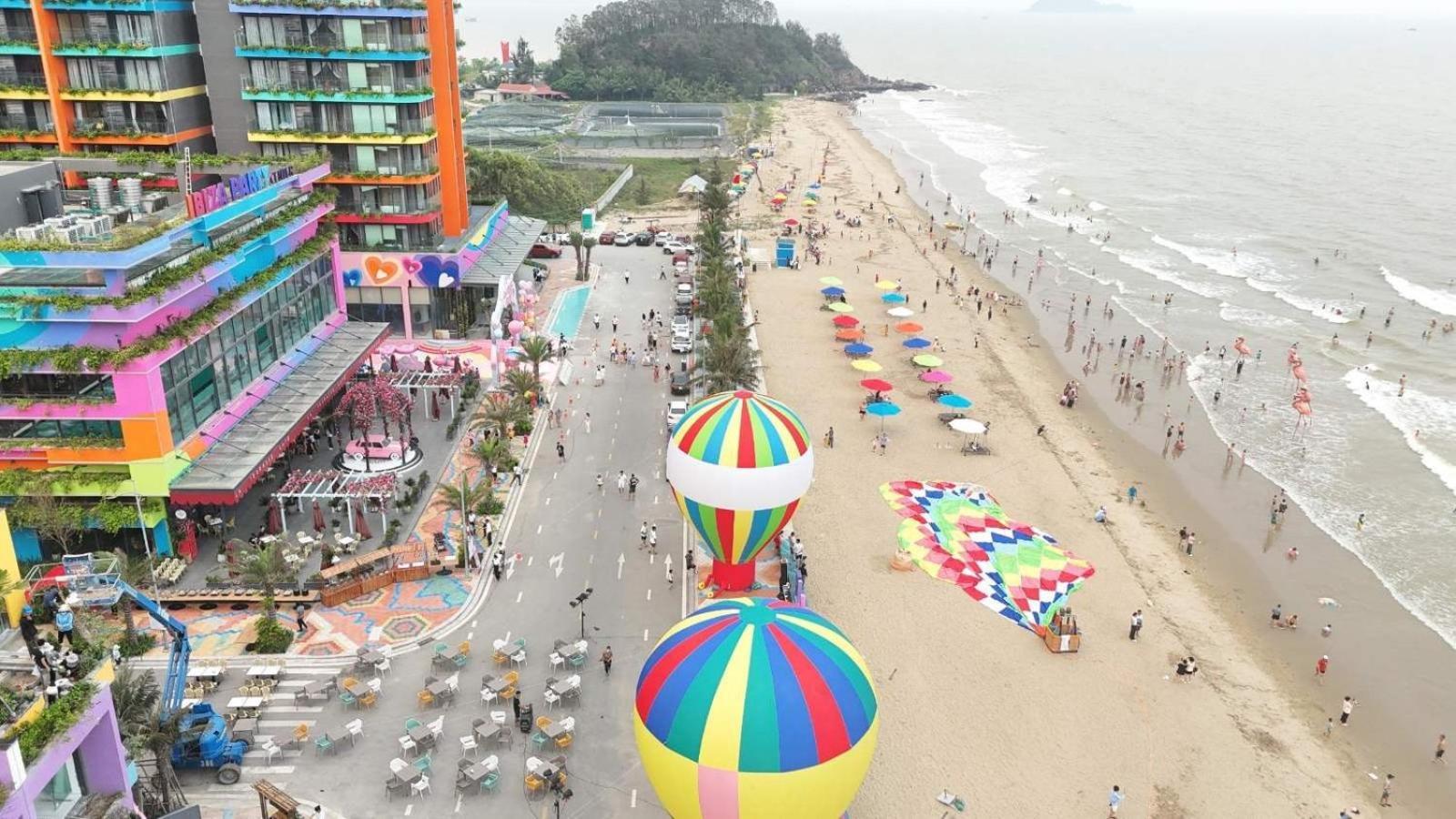 Ib306 Tu Doanh - Flamingo Hai Tien Thanh Hoa Exterior photo